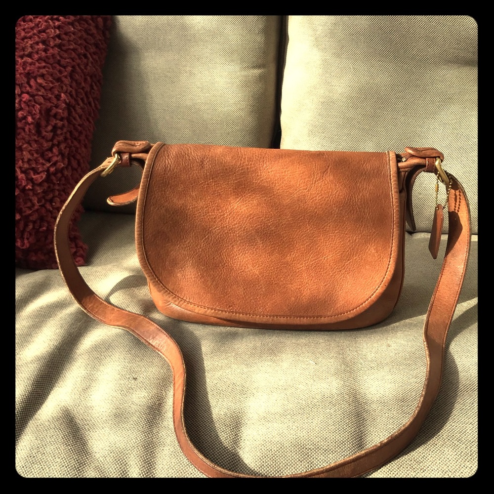 Vintage Coach cross-body saddle bag